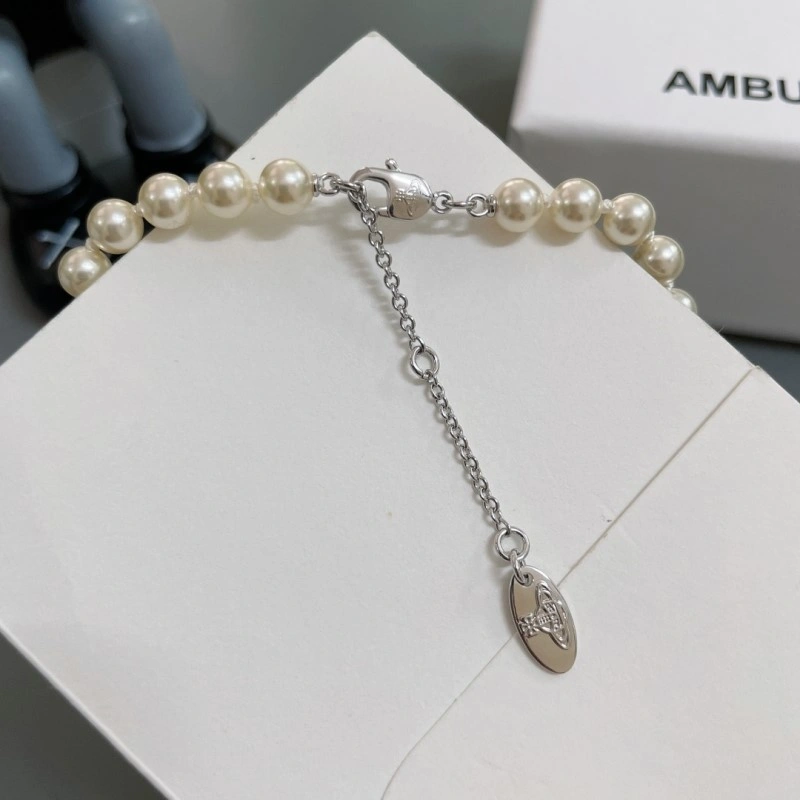 Classic Vivienne Westwood Necklaces 207590