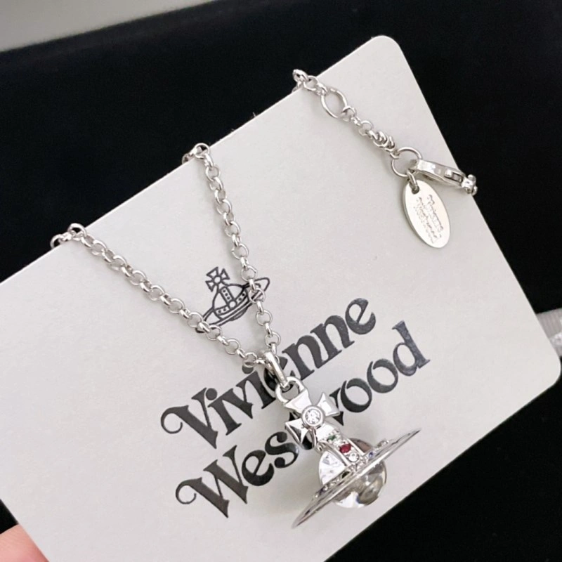 Lightweight Vivienne Westwood Necklaces 207591