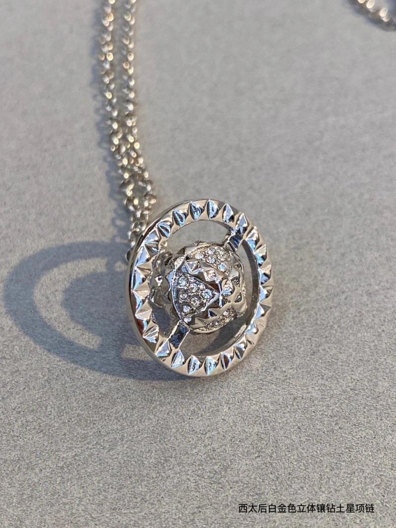 Vivienne Westwood Necklaces StreetReady 207574