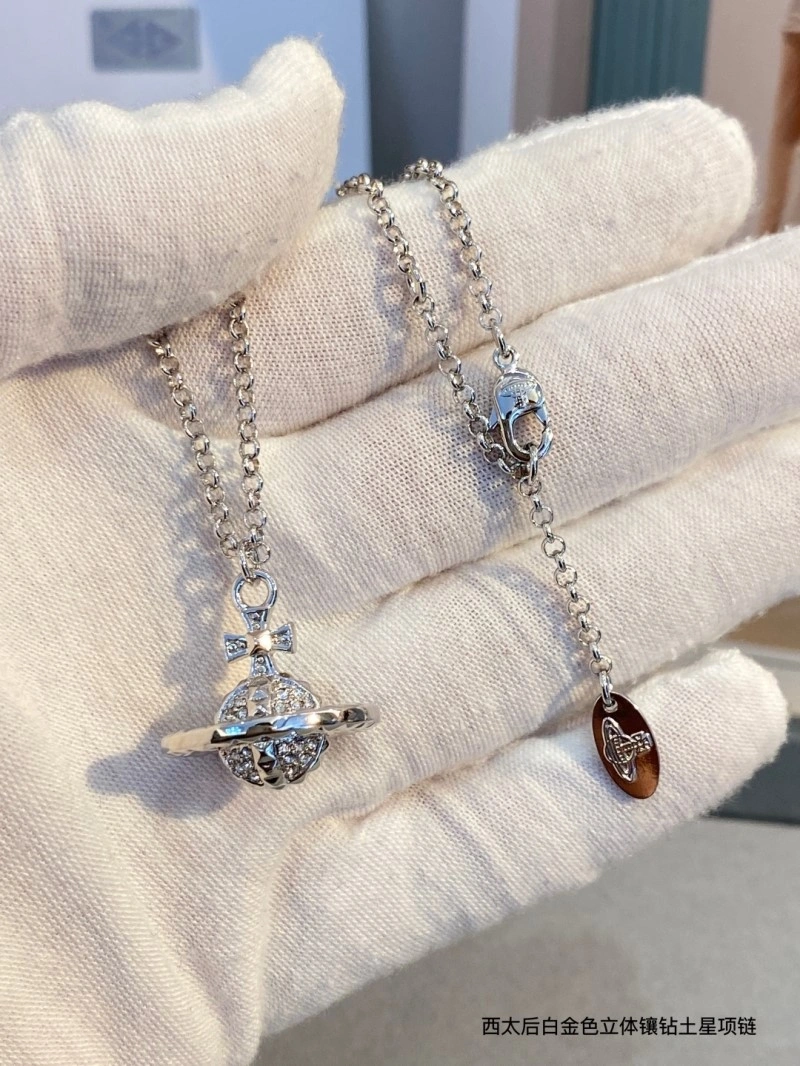 Vivienne Westwood Necklaces StreetReady 207574
