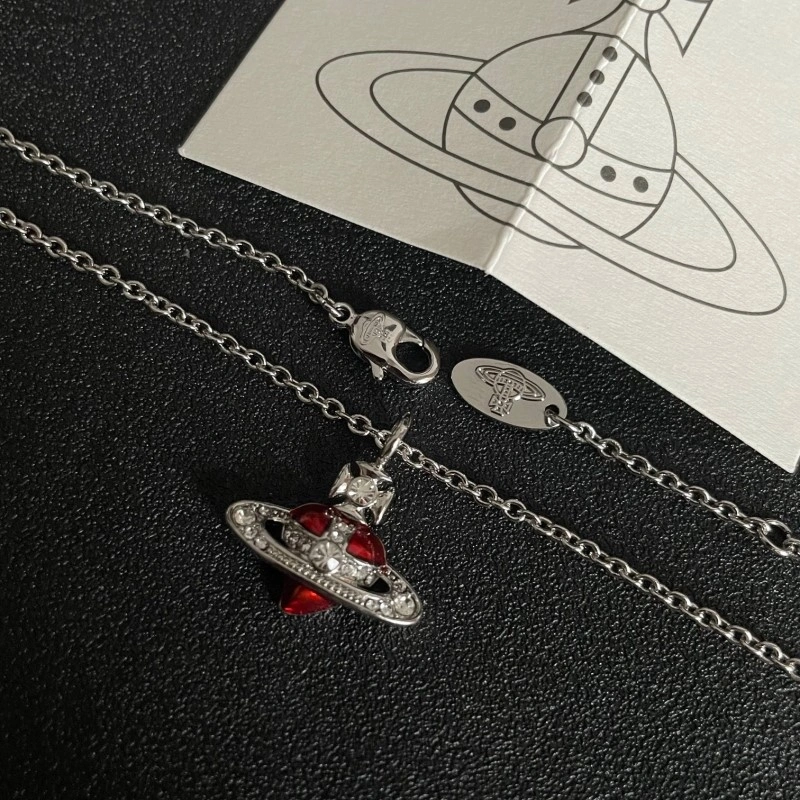 Trendsetting Vivienne Westwood Necklaces 207569