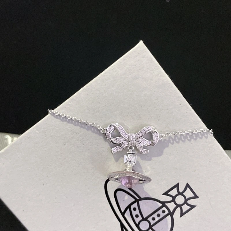 FreshLook Vivienne Westwood Necklaces 207578