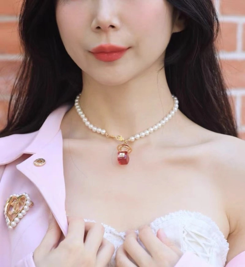 Vivienne Westwood Necklaces Chic 207573