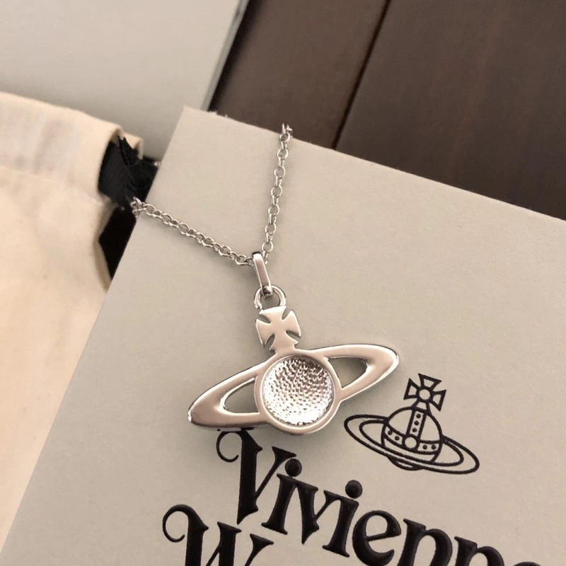Sporty Vivienne Westwood Necklaces 207568