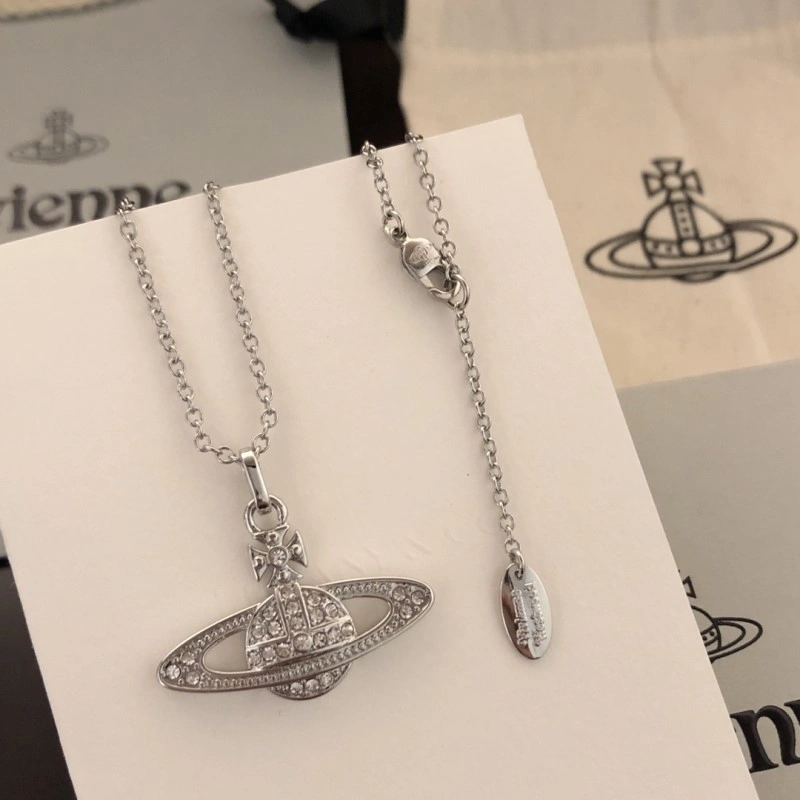 Sporty Vivienne Westwood Necklaces 207568