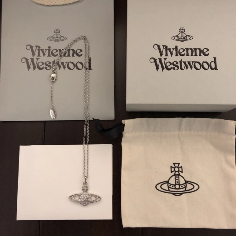 Sporty Vivienne Westwood Necklaces 207568