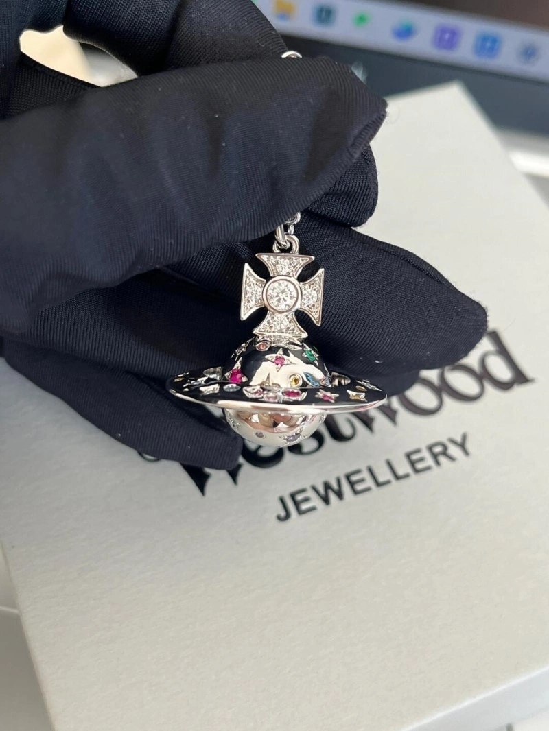 Vivienne Westwood Necklaces EyeCatching 207563