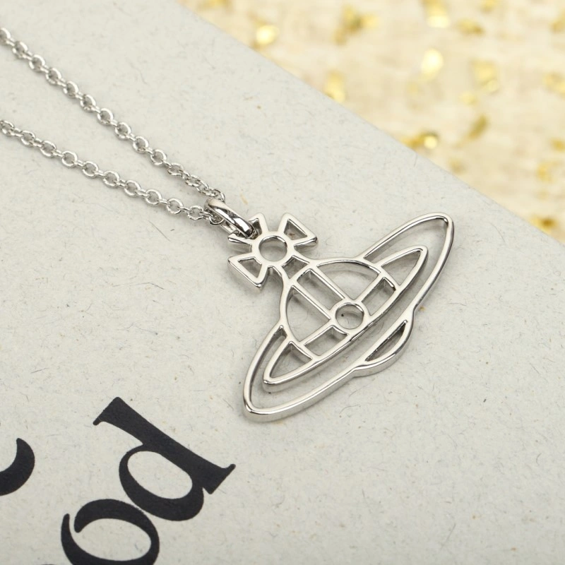 Cozy Vivienne Westwood Necklaces 207548