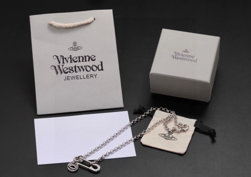 StreetReady Vivienne Westwood Necklaces 207559