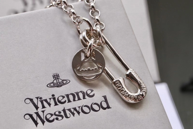 StreetReady Vivienne Westwood Necklaces 207559