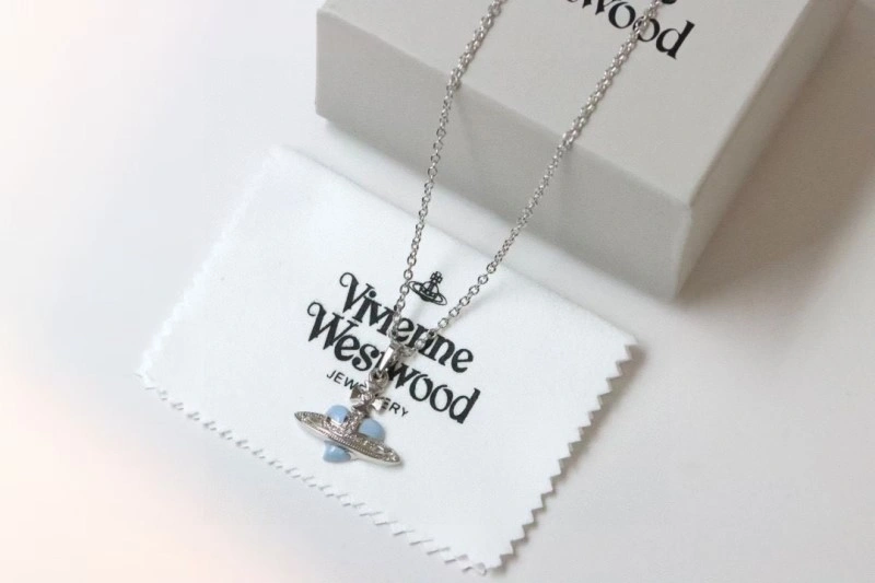 Vivienne Westwood Necklaces Trendsetting 207551