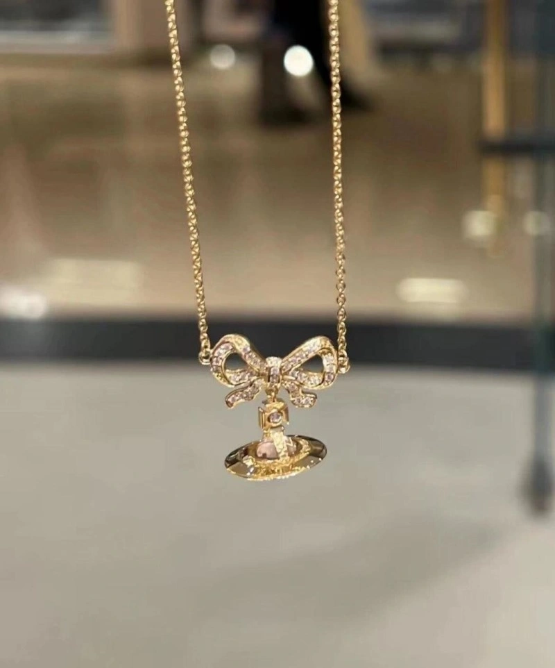 Classic Vivienne Westwood Necklaces 207553