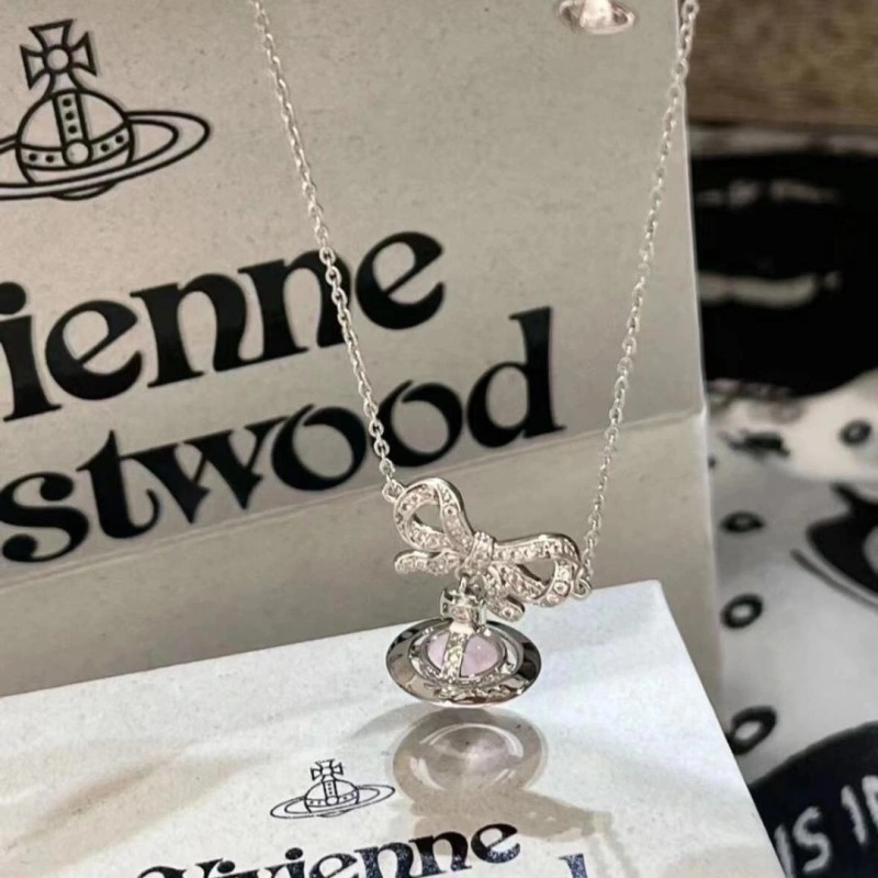 Classic Vivienne Westwood Necklaces 207553