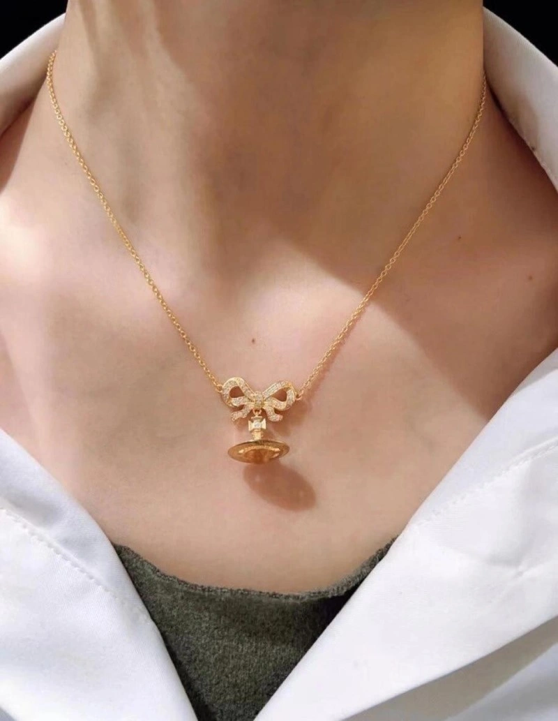 Classic Vivienne Westwood Necklaces 207553