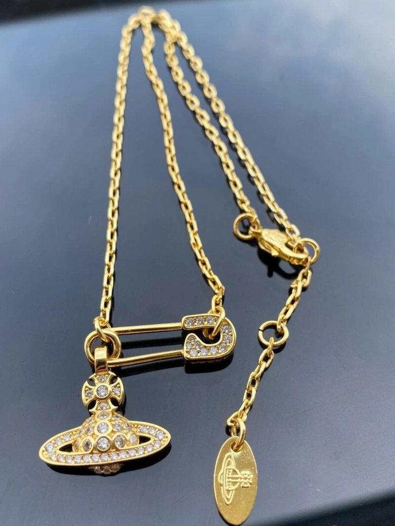 Vivienne Westwood Necklaces Sleek 207540