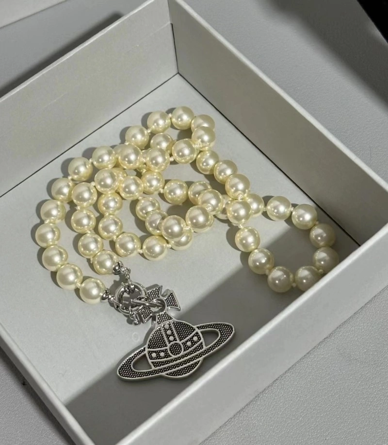 Reliable Vivienne Westwood Necklaces 207545
