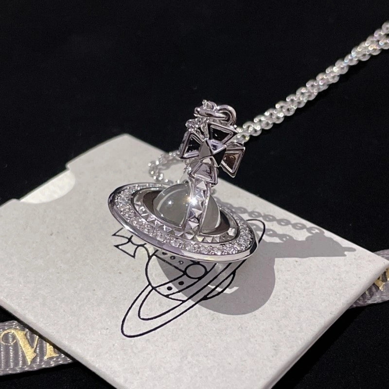 WrinkleFree Vivienne Westwood Necklaces 207539