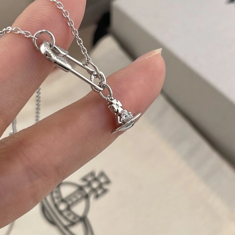 EasyMatch Vivienne Westwood Necklaces 207542