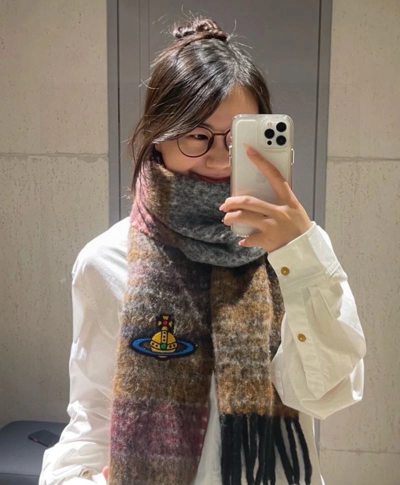 Vivienne Westwood Scarf GoAnywhere 270822