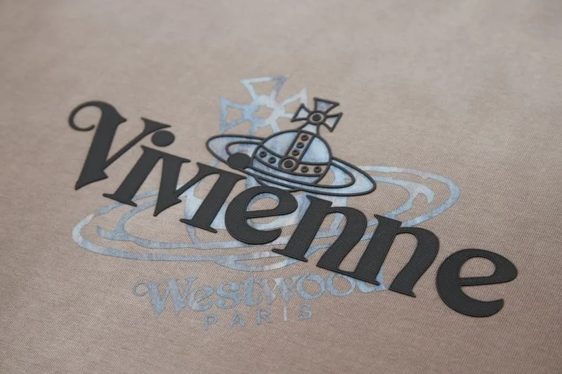 Vibrant Vivienne Westwood T-Shirts 163401