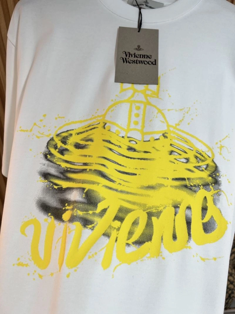Sleek Vivienne Westwood T-Shirts 161358