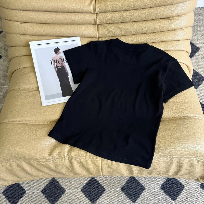 Vivienne Westwood T-Shirts TimelessDesign 153233