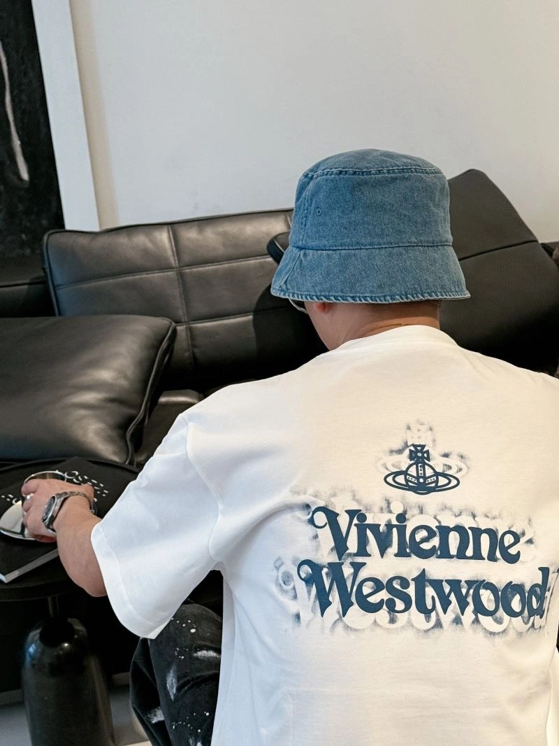 Modern Vivienne Westwood T-Shirts 158943