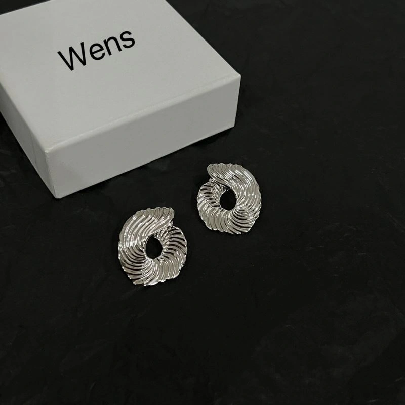 Contemporary Wens Earrings 214395