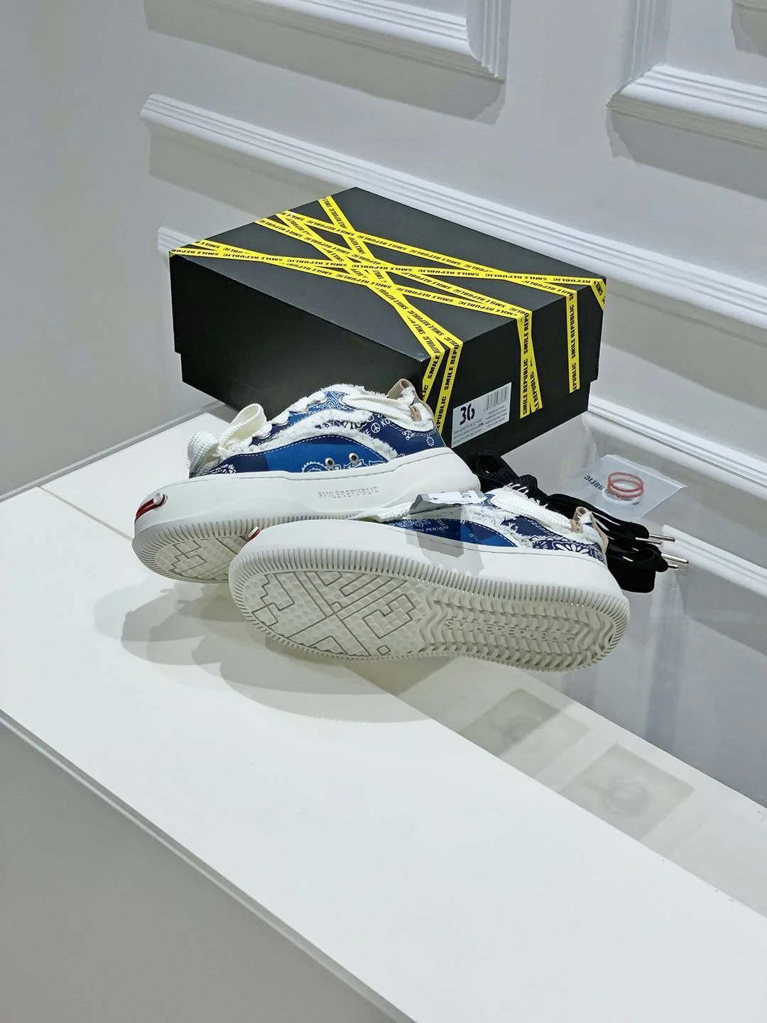 Xvessel Shoes EyeCatching 7129