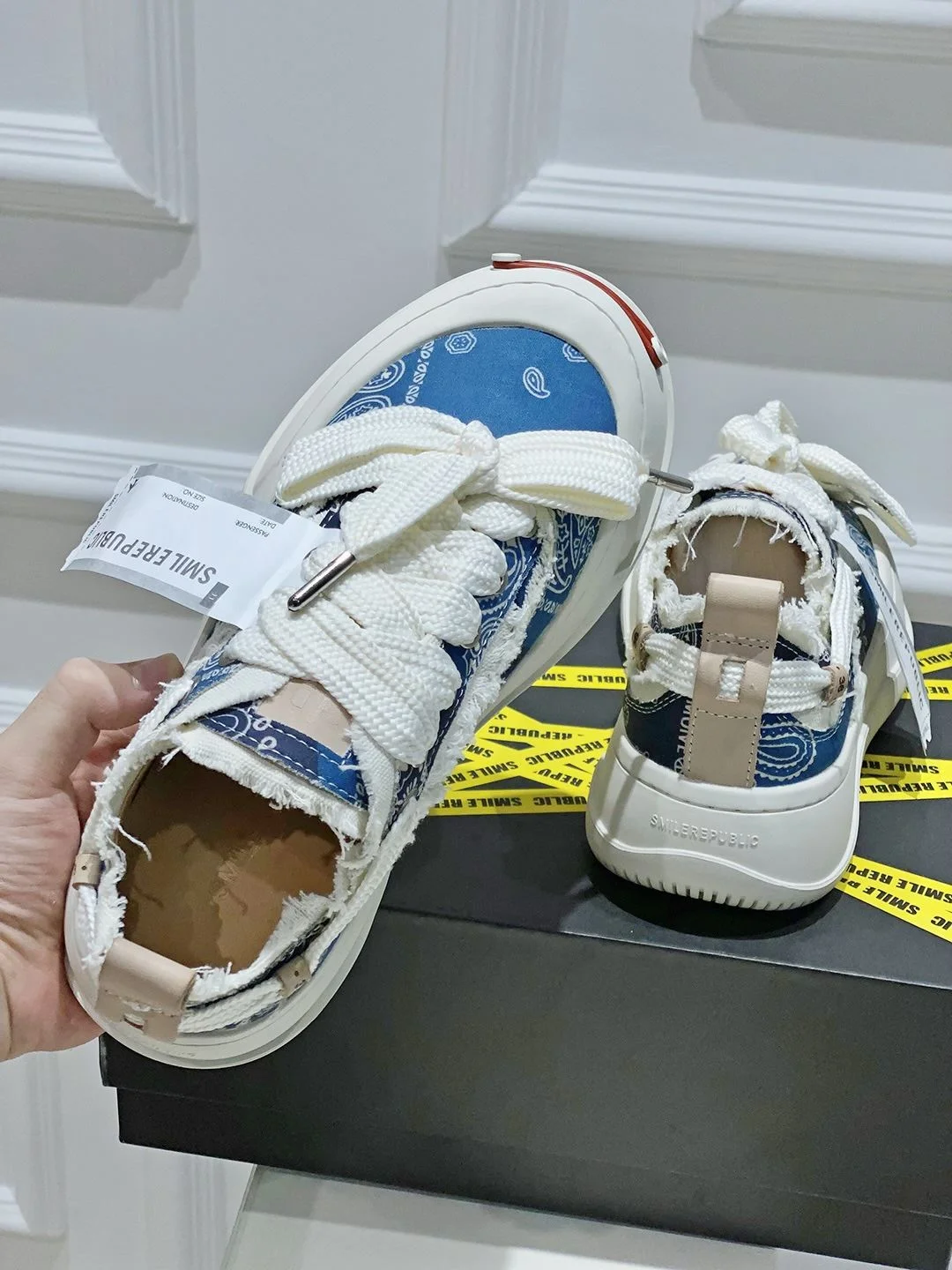 Xvessel Shoes EyeCatching 7129