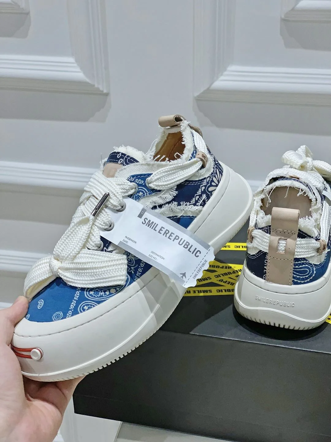 Xvessel Shoes EyeCatching 7129