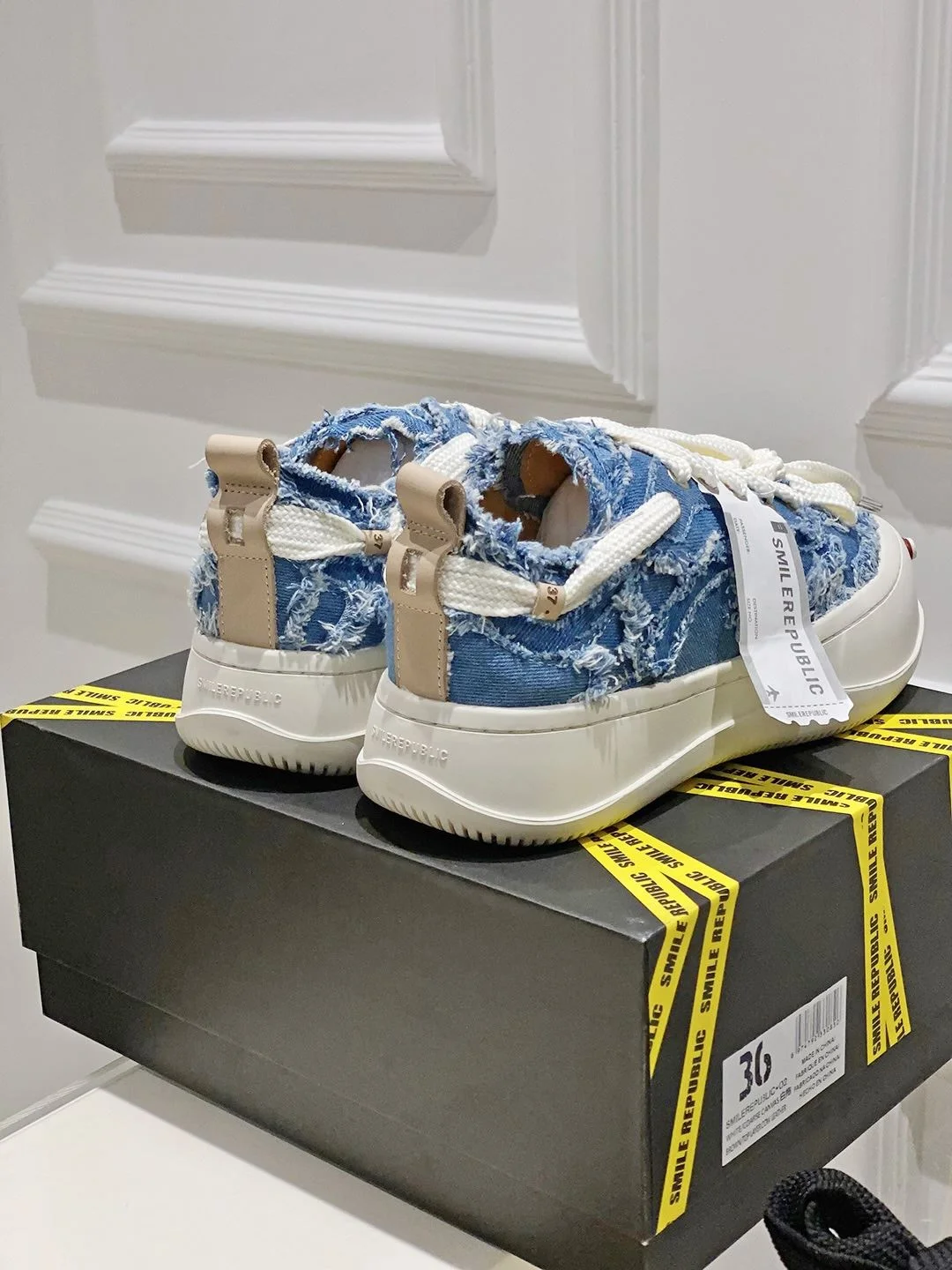 Snug Xvessel Shoes 7098