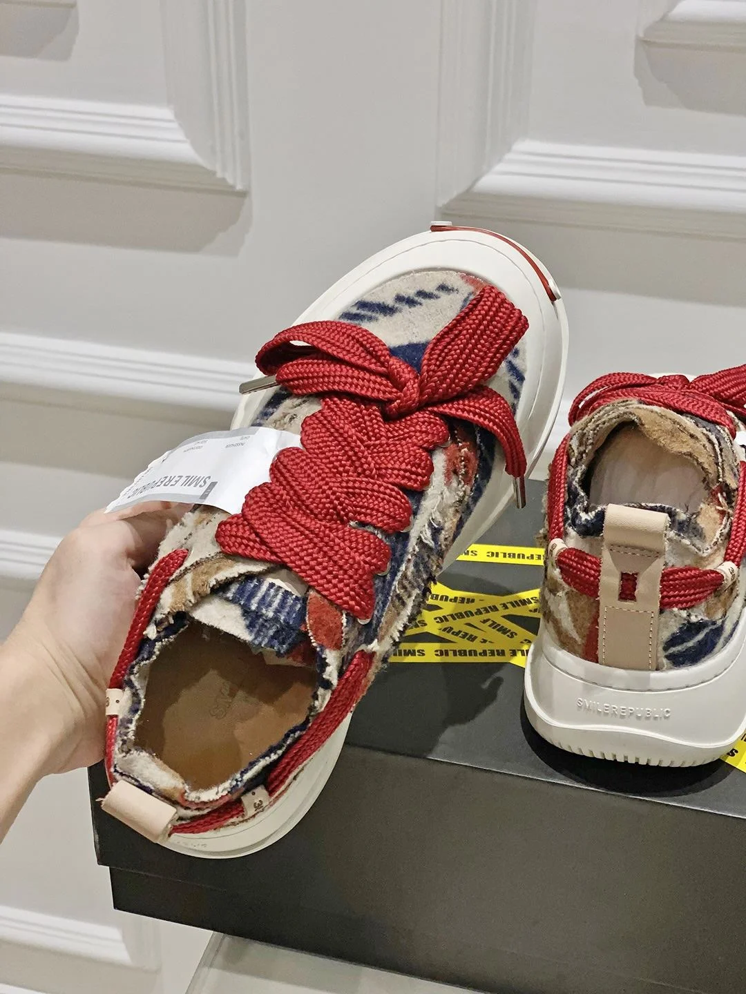 Vibrant Xvessel Shoes 7144