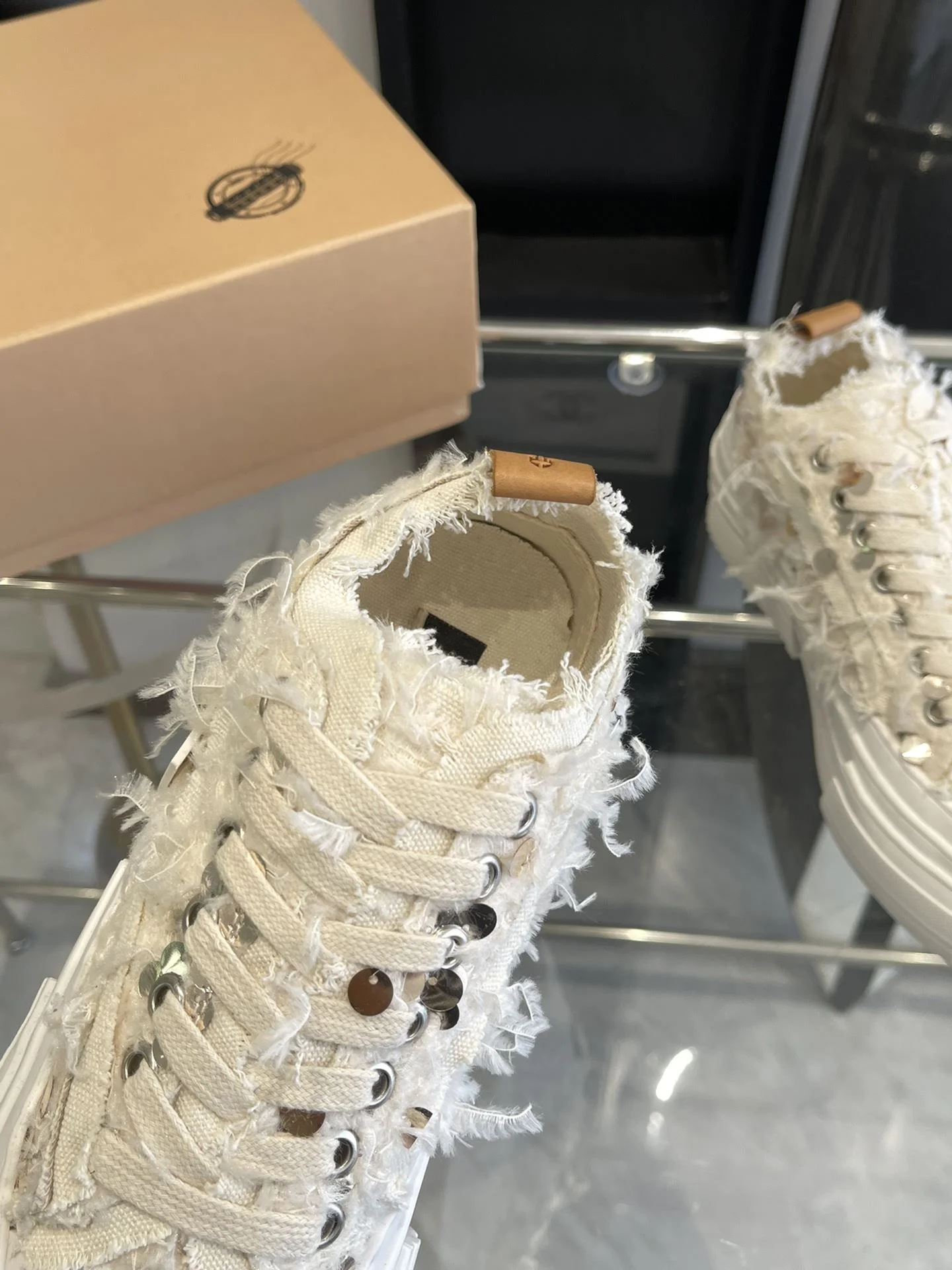 Upgraded Xvessel Shoes 7130