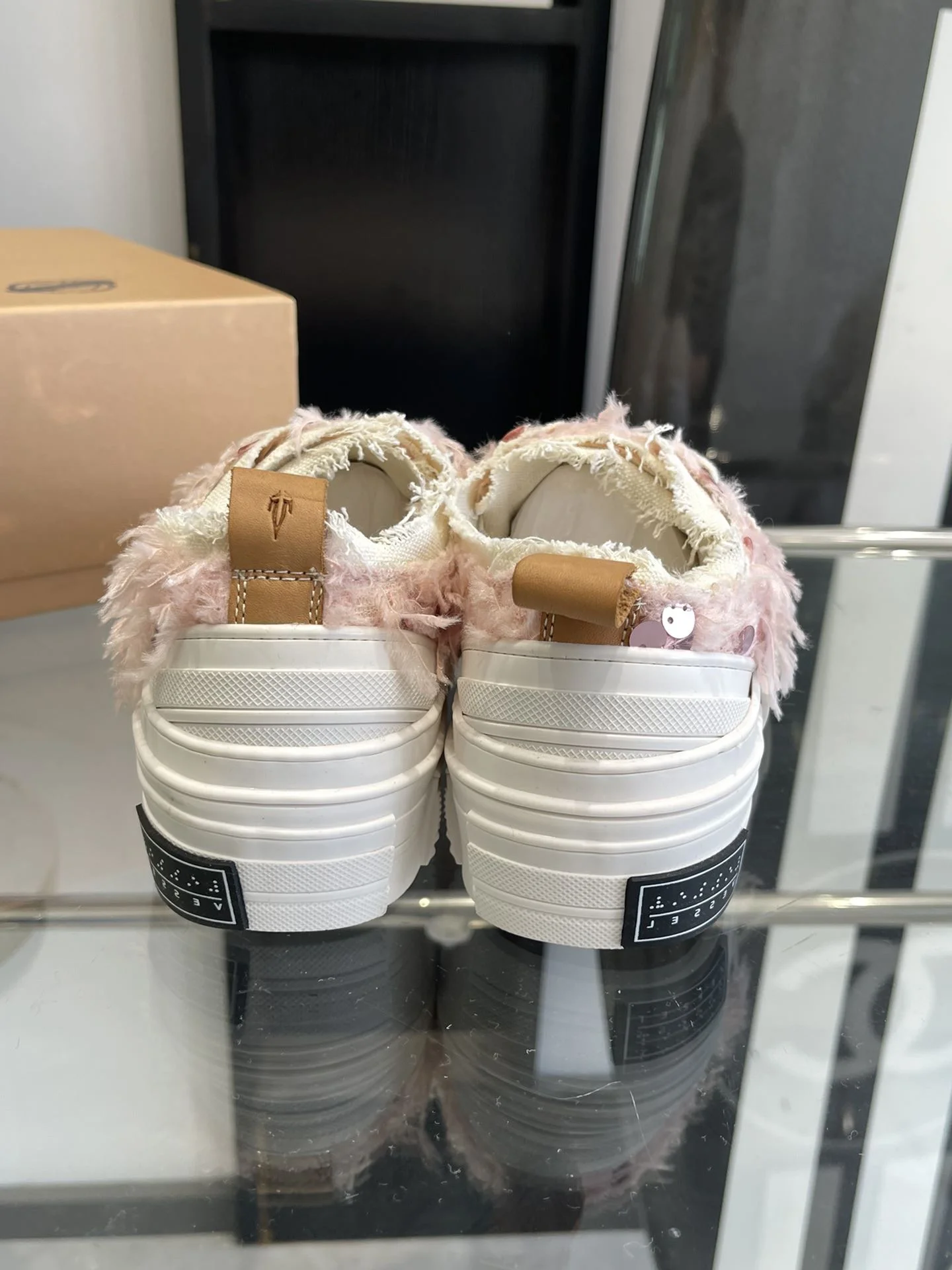 Upgraded Xvessel Shoes 7069