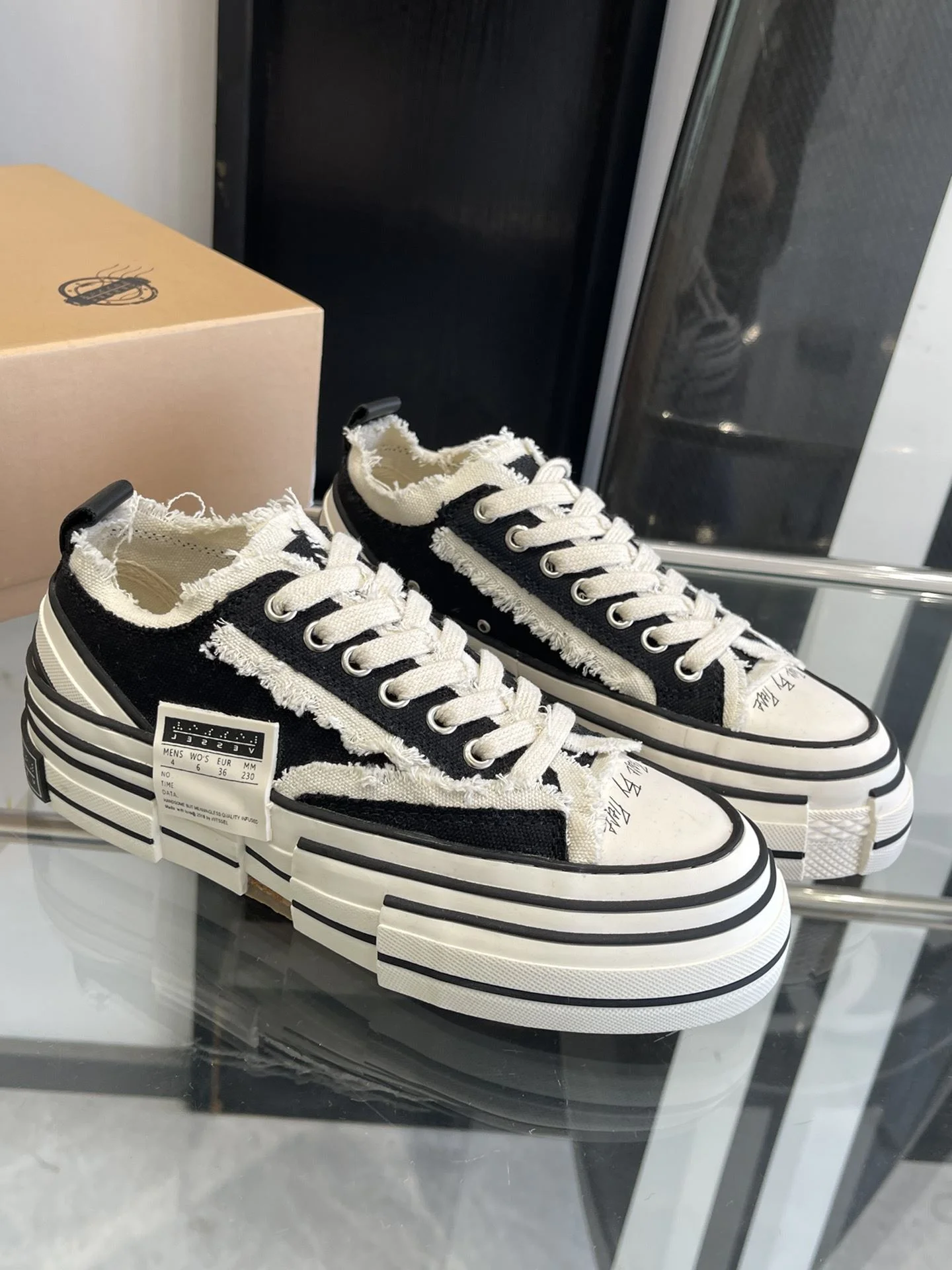 Xvessel Shoes SunProtective 7157