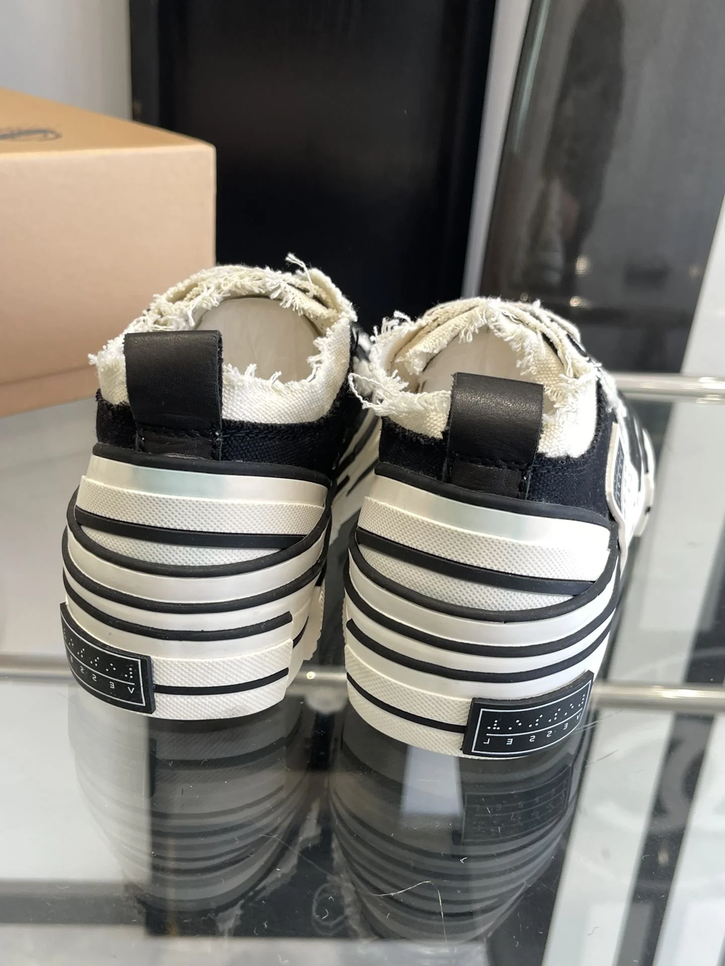Xvessel Shoes SunProtective 7157