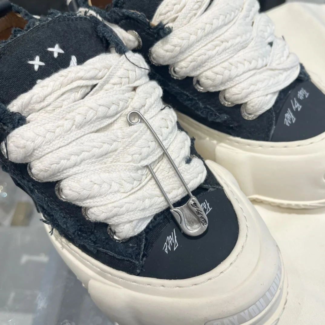 TechFriendly Xvessel Shoes 7059