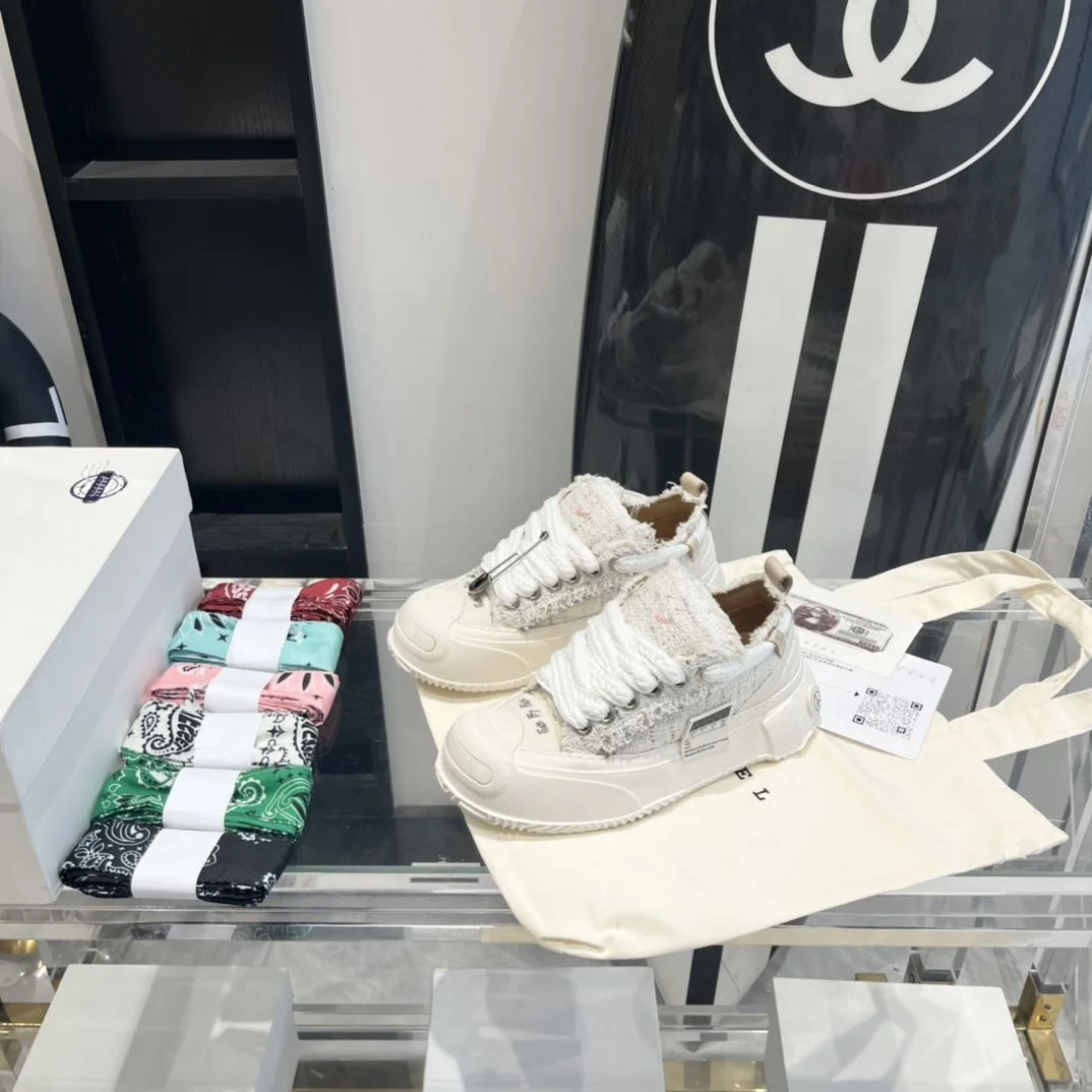 Xvessel Shoes SoftTouch 7070