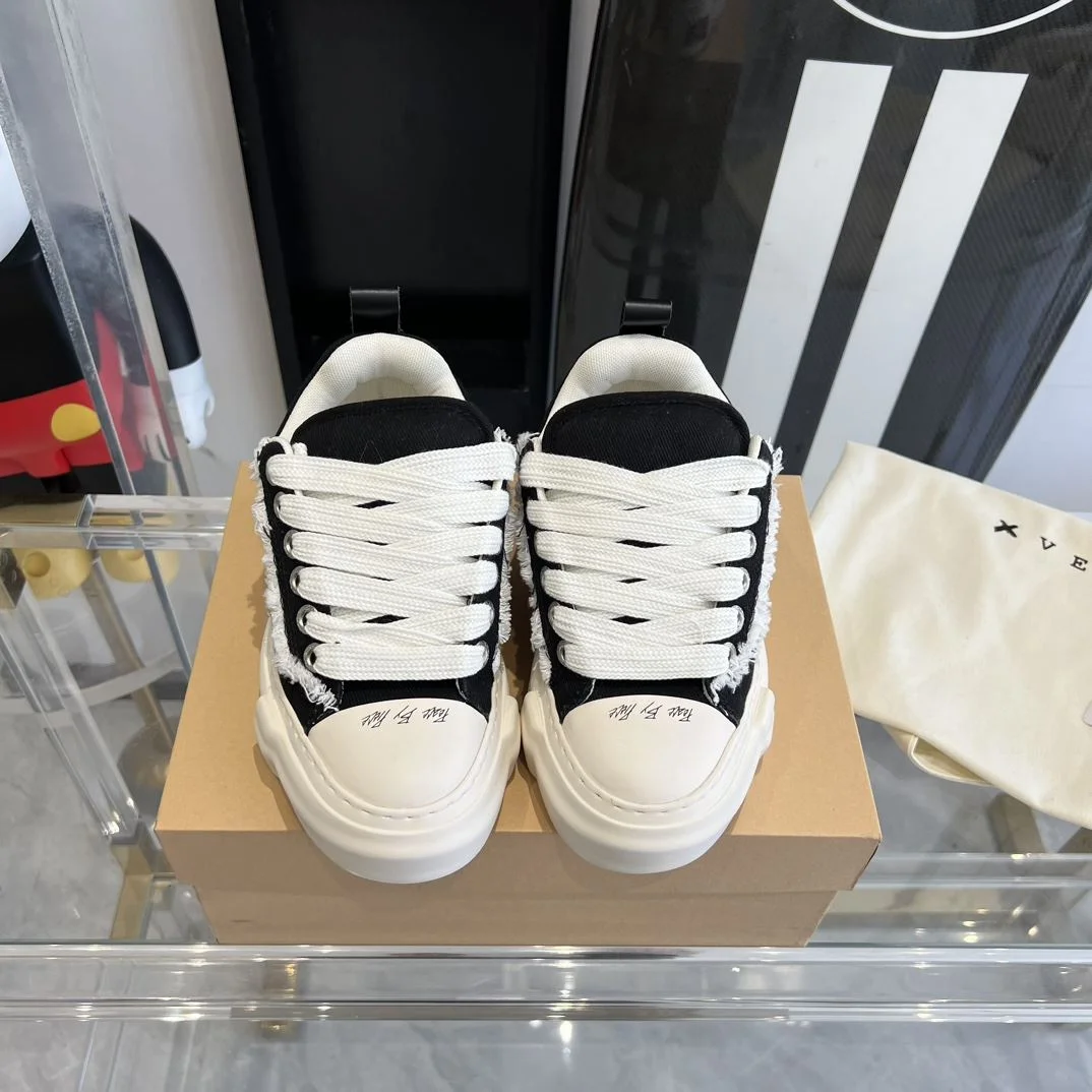 Soft Xvessel Shoes 7054