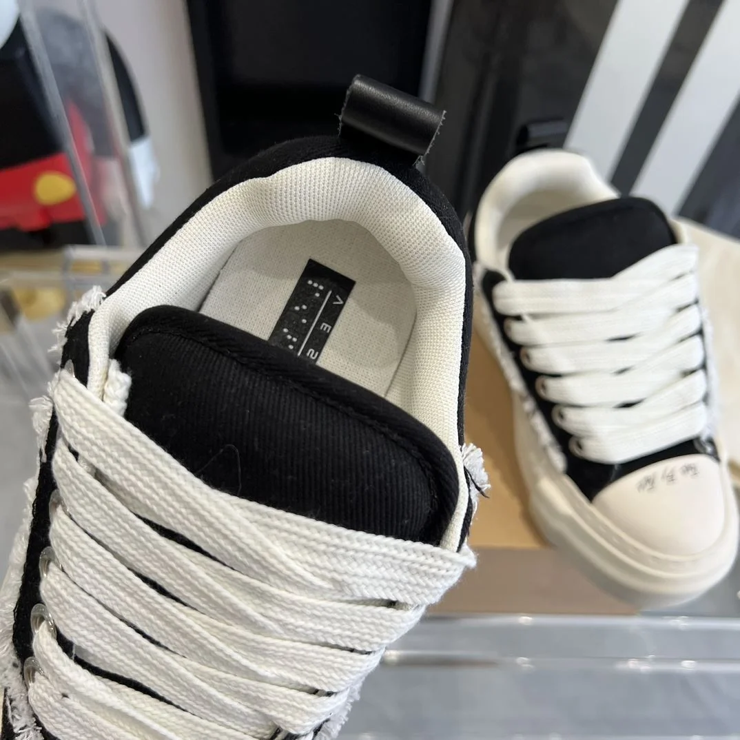 Soft Xvessel Shoes 7054
