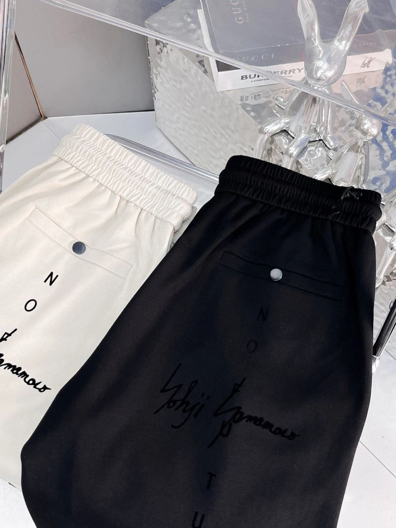 Trendsetting Y-3 Short Pants 161287