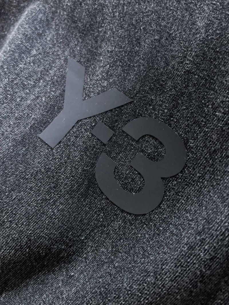 Versatile Y-3 Short Suits 159961
