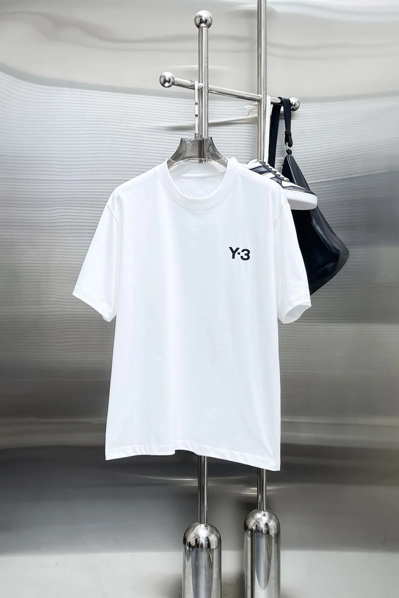 Y-3 T-Shirts UrbanChic 161263