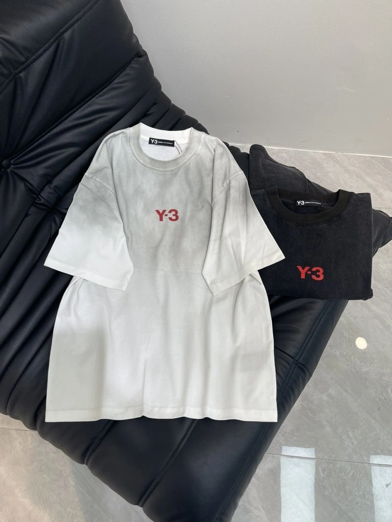 Sleek Y-3 T-Shirts 146864