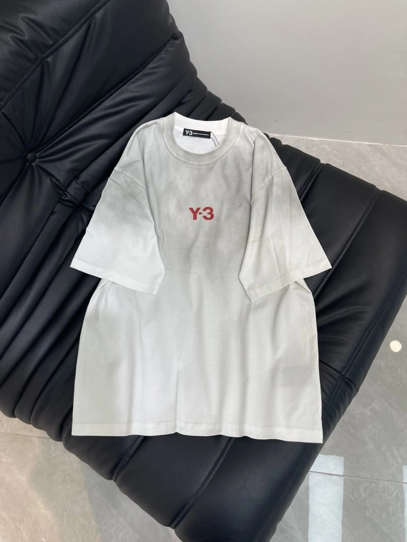 Sleek Y-3 T-Shirts 146864
