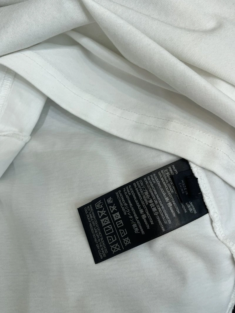 Sleek Y-3 T-Shirts 146864