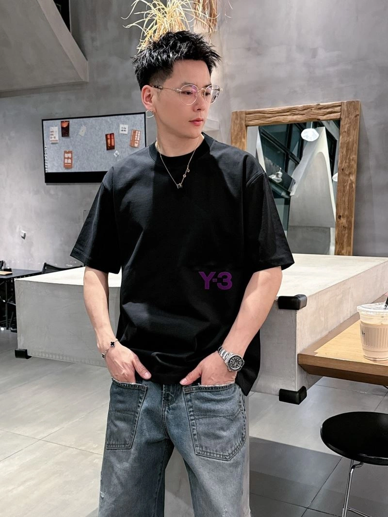 Original Y-3 T-Shirts 158903