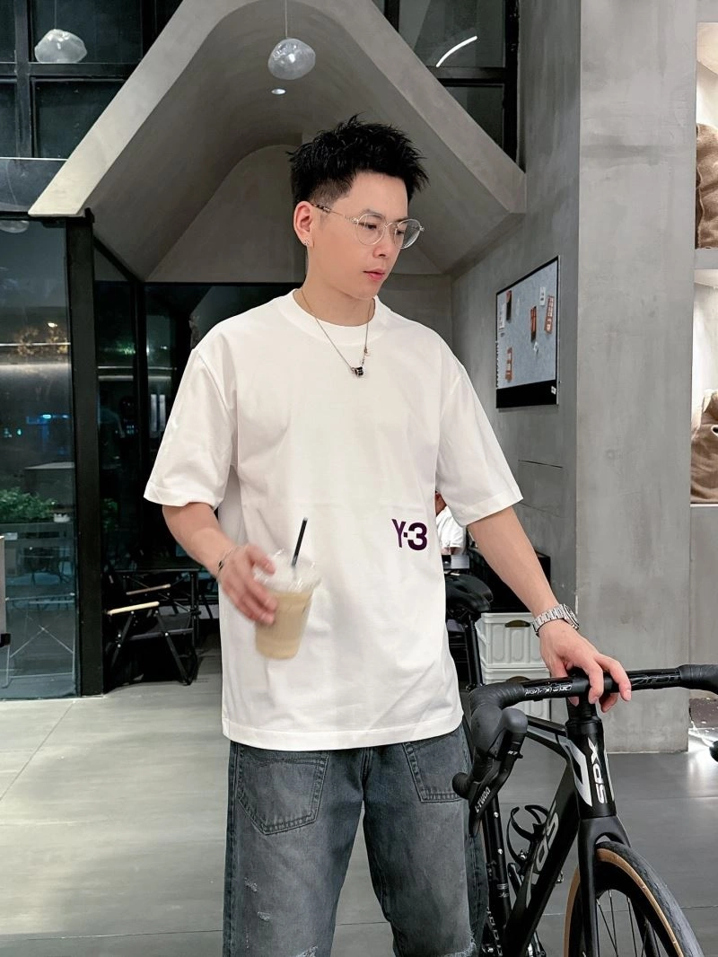Y-3 T-Shirts Comfortable 158987