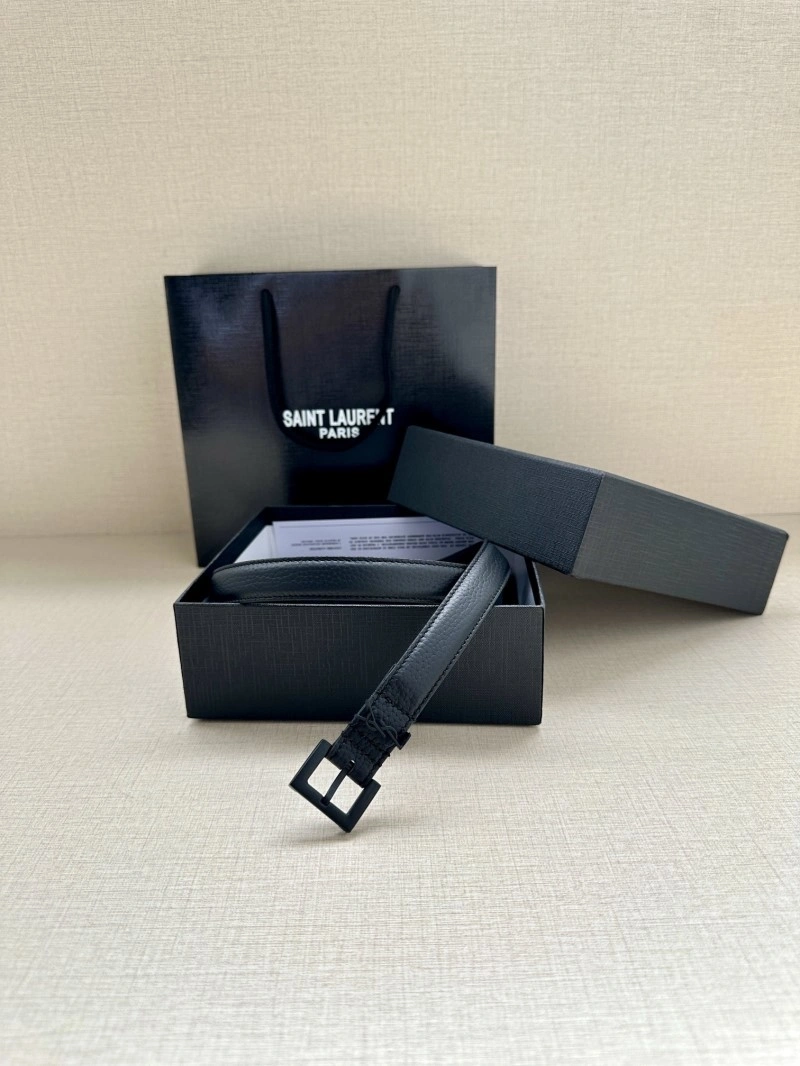 YSL Belts Effortless 305765